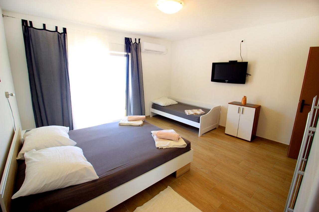 The Peaceful Vacation Apartment Метайна Екстериор снимка