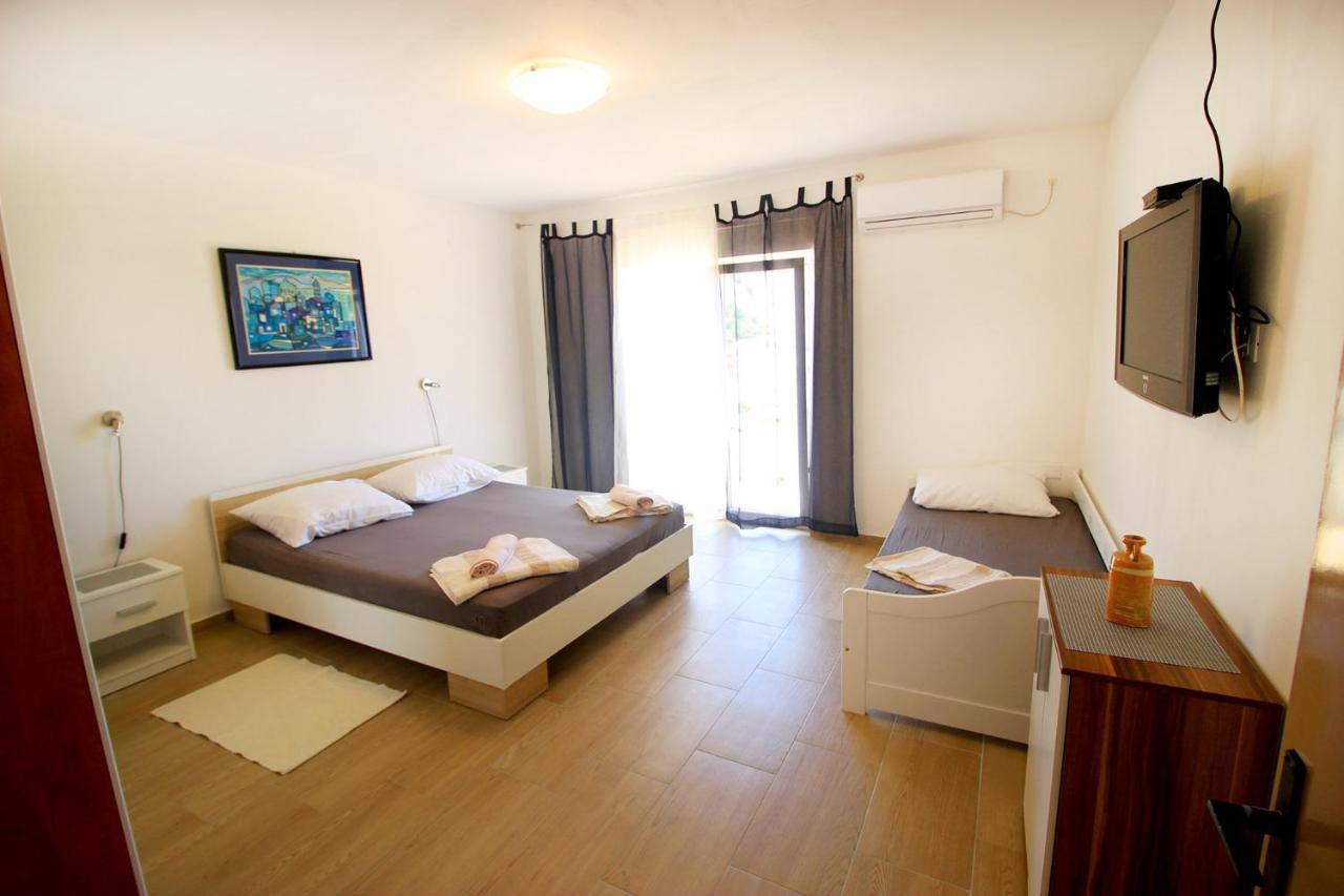 The Peaceful Vacation Apartment Метайна Екстериор снимка